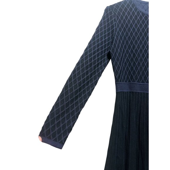 Sold Hugo Boss Wedressy Pleated Dress Size Medium Blue Silk Blend Long Sleeve - Picture 13 of 16